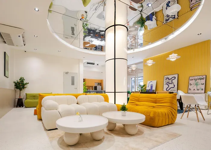 Bembis Charoenakorn 10 Hotel 3*