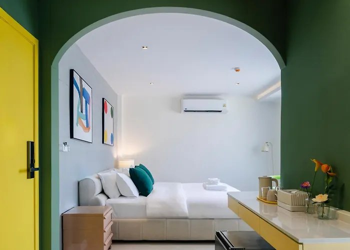 Bembis Charoenakorn 10 3*
