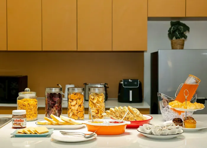 Bembis Charoenakorn 10