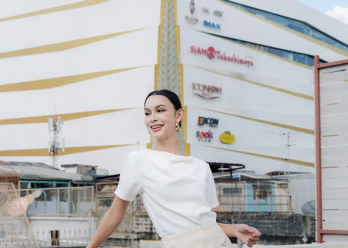 Bembis Charoenakorn 10 Hotel 3*